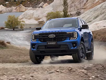 Ford Everest Mạnh Mẽ Bên Ngoài Tiện Nghi Bên Trong Và Được Chế Tạo Cho Những Chuyến Phiêu Lưu