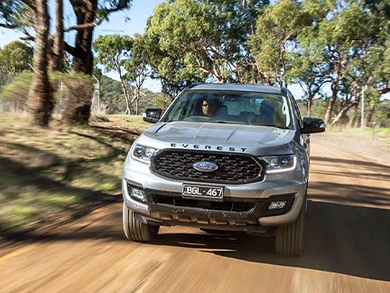 Cạnh tranh như một người thách thức