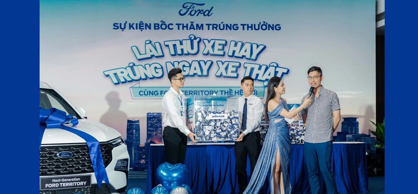 Đại diện Khách hàng bốc thăm