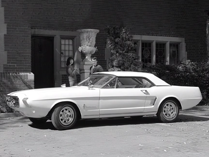 Ford mustang 1963 concept