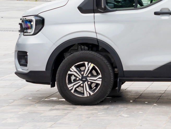 Mâm xe hợp kim 16”