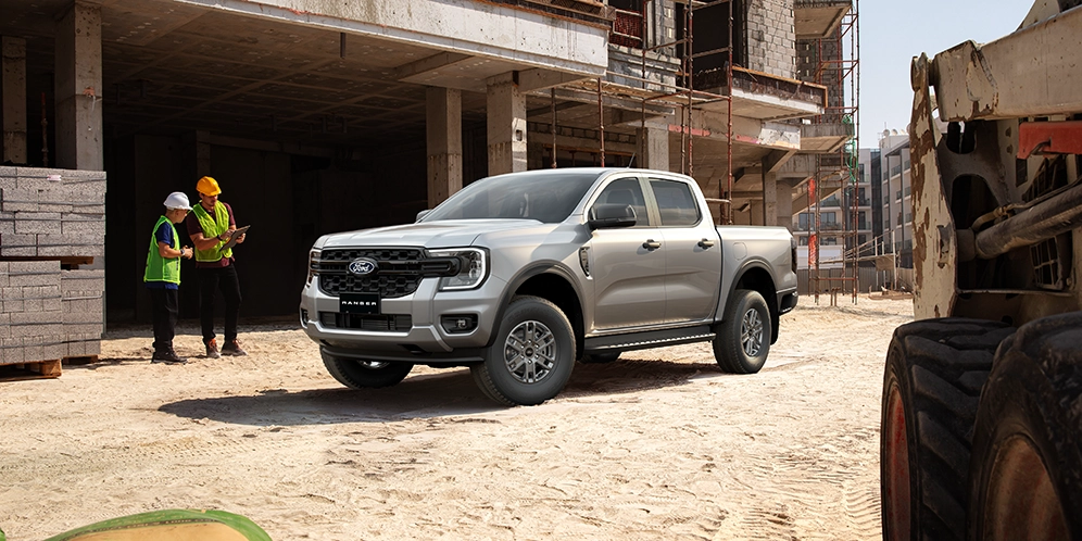 Side View Xls Db Cab 4x4 Worksite