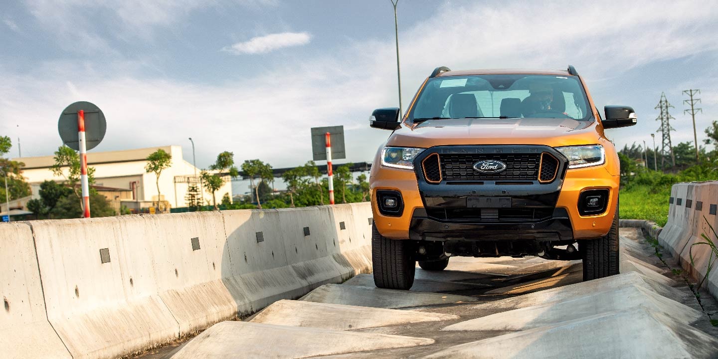 Quá trình kiểm tra, đánh giá chất lượng xe Ford Ranger - Ảnh 1