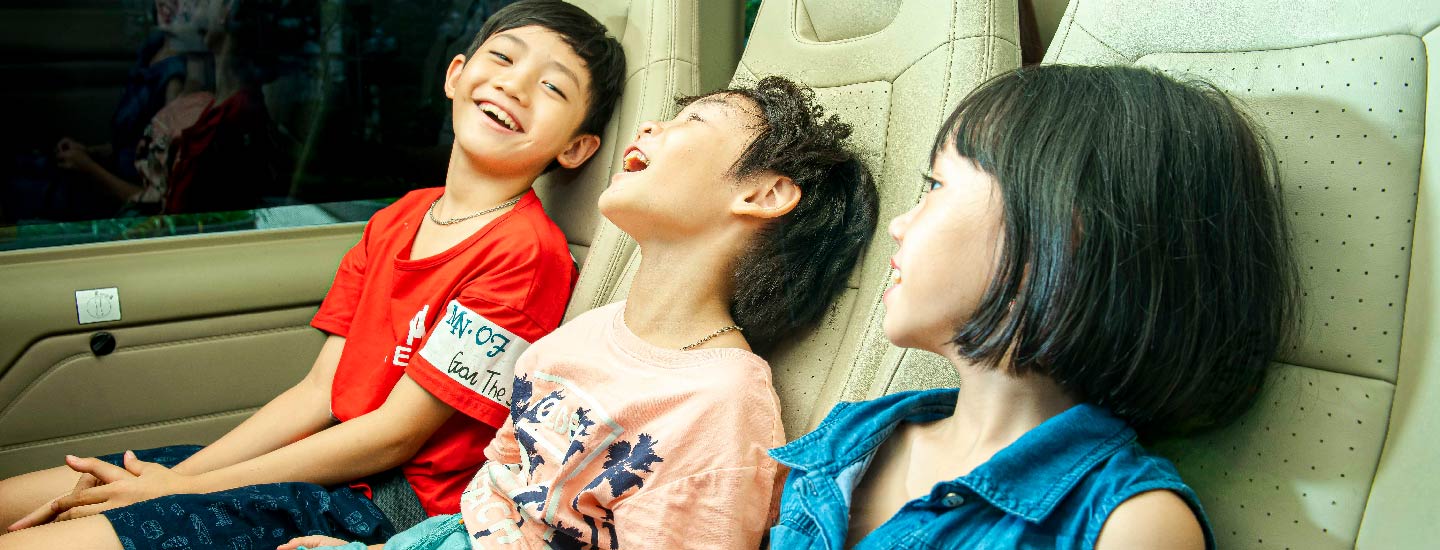 Khoang nội thất Ford Transit rộng rãi