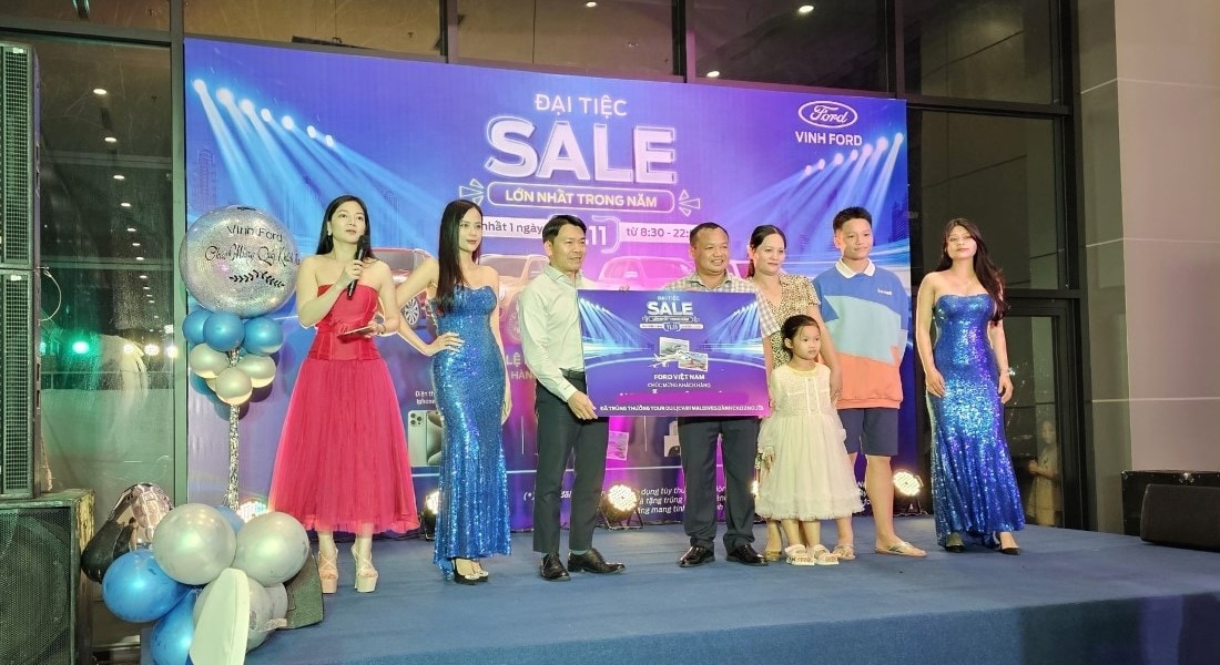 cong-bo-giai-thuong-chuong-trinh-dai-tiec-sale-banner